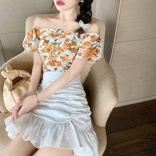Flower Off-shoulder Chiffon Top / Ruched Skirt
