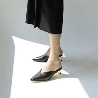 Pointy-toe Metallic-heel Pumps