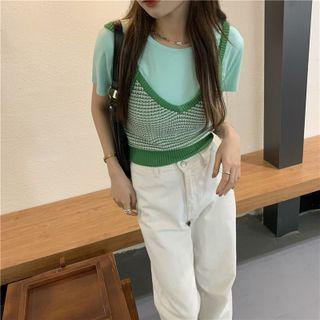 Short-sleeve T-shirt / Plaid Camisole Top