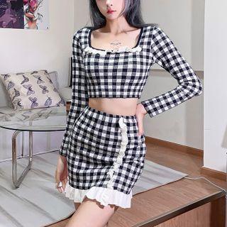 Gingham Crop Knit Top / Ruffle Trim Knit Skirt