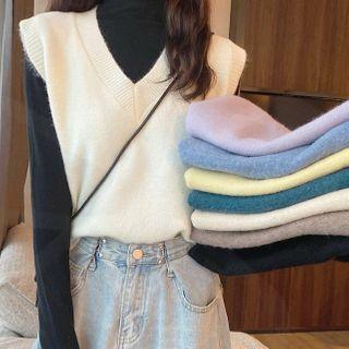 V-neck Knit Vest / Mock Turtleneck Knit Top