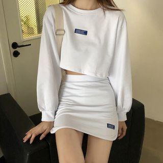 Set: Cropped Sweatshirt + Fitted Mini Skirt