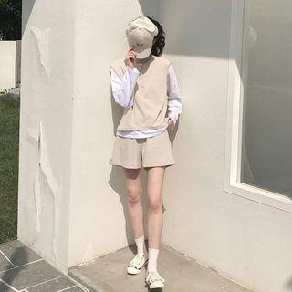 Set: Long-sleeve T-shirt + Vest + Shorts