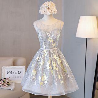 Flower Embroidered Sleeveless Bridesmaid Dress
