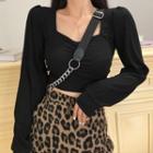 Sweetheart Neckline Long-sleeve Cropped T-shirt