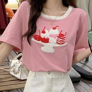 Cake Embroidered T-shirt