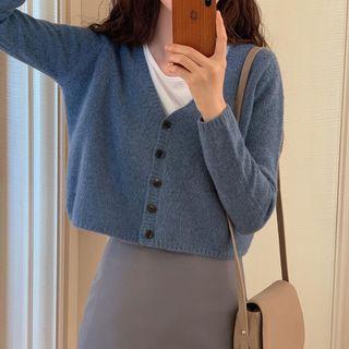 V-neck Cardigan / Straight-fit Skirt / Set