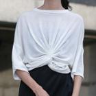 Elbow-sleeve Twisted-front T-shirt