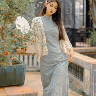 Eyelet Lace Cape / Short-sleeve Jacquard Qipao