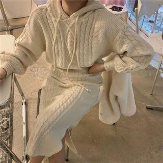Cardigan / Knit Hoodie / Midi Knit Skirt