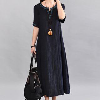 Short-sleeve A-line Embroidered Midi A-line Dress