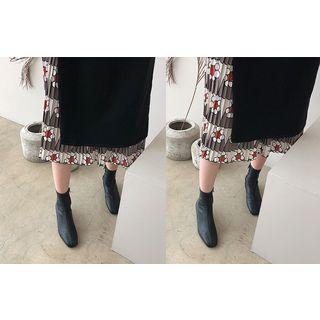 Round-neck Plated-hem Knit Dress
