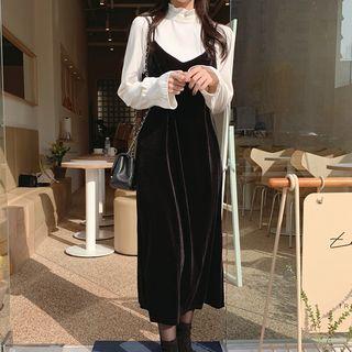 Mock-turtleneck Flared-cuff Blouse / Spaghetti Strap Velvet Pinafore Dress