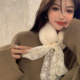 Lace-panel Faux-fur Circle Scarf