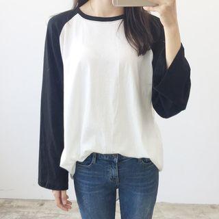 Relaxed-fit Raglan-sleeve T-shirt