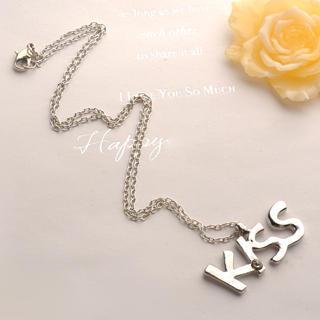 Kiss Letter Necklace Silver - One Size