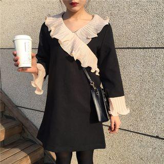 Ruffle V-neck Long-sleeve A-line Dress