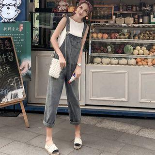 Plain Tank Top / Short Sleeve V-neck T-shirt / Jumper Jeans