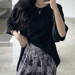 Elbow-sleeve Plain T-shirt / Tie Dye Wide-leg Pants