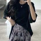 Elbow-sleeve Plain T-shirt / Tie Dye Wide-leg Pants