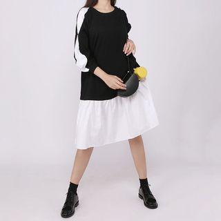 Mock Two-piece Contrast Trim Sweatshirt Dress