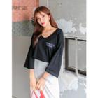 Letter-embroidered V-neck T-shirt