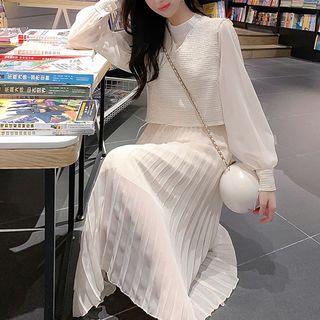 Set: Long-sleeve Chiffon Pleated Dress + V-neck Vest