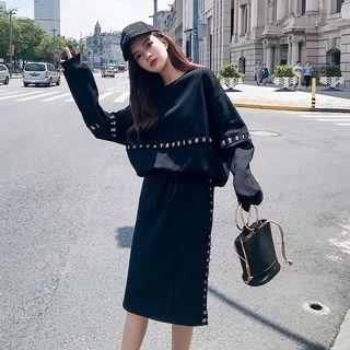 Set: Lettering Pullover + Straight Fit Skirt