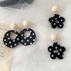 Dotted Clip-on Earring / Ear Stud