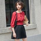 Plain Elbow-sleeve Top Red - One Size