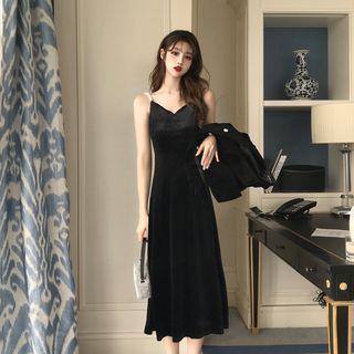 Faux Pearl Velvet Midi A-line Dress