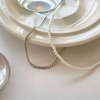 Set: Pearl Necklace + Chain Necklace Ivory & Silver - One Size