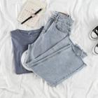 Fray Hem High-waist Cropped Jeans