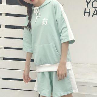 Set: Hood Elbow-sleeve T-shirt + Shorts