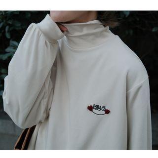 Long-sleeve Mock-neck Logo Embroidered Top