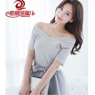 Striped Off-shoulder Short-sleeve T-shirt