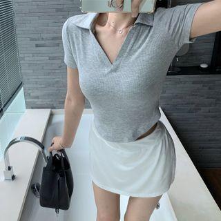 Short-sleeve Open-collar Crop Top / Mini Pencil Skirt