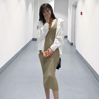 Sleeveless Midi Knit Dress / Hooded Light Jacket