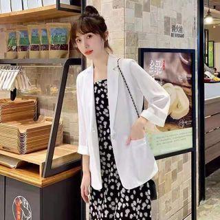 Plain Button-up Oversize Blazer