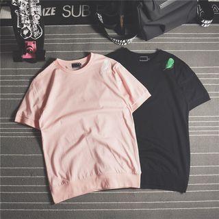 Feather Embroidered Short-sleeve T-shirt