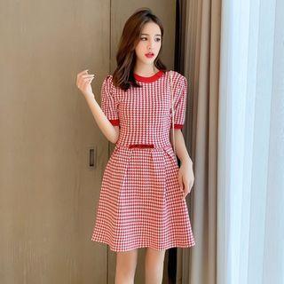 Short Sleeve Check Knit A-line Dress