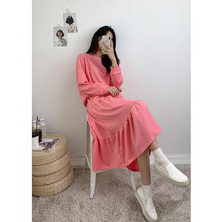 Tall Size Set: Round-neck Pullover + Tiered Maxi Skirt
