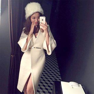 Collarless Bell-sleeve Coat