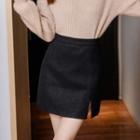 Plain Side-slit Mini Skirt