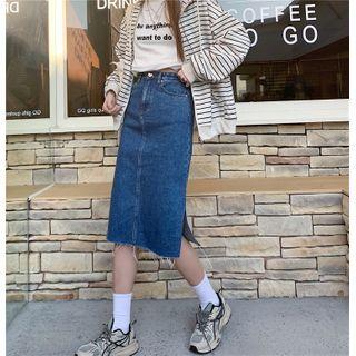 Frayed Heart Patch Denim Midi Pencil Skirt