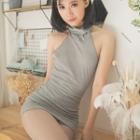 Halter Open-back Bodycon Dress