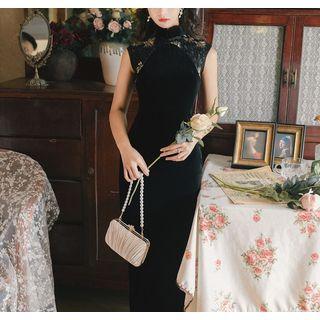 Set: Sleeveless Midi Sequined Qipao + Cape