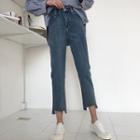 Cropped Frayed Hem Straight Fit Jeans