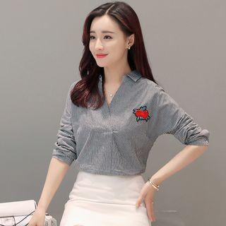 Floral Embroidered V-neck Shirt