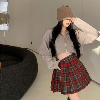 Zip-up Cropped Jacket / Plaid Pleated Skirt